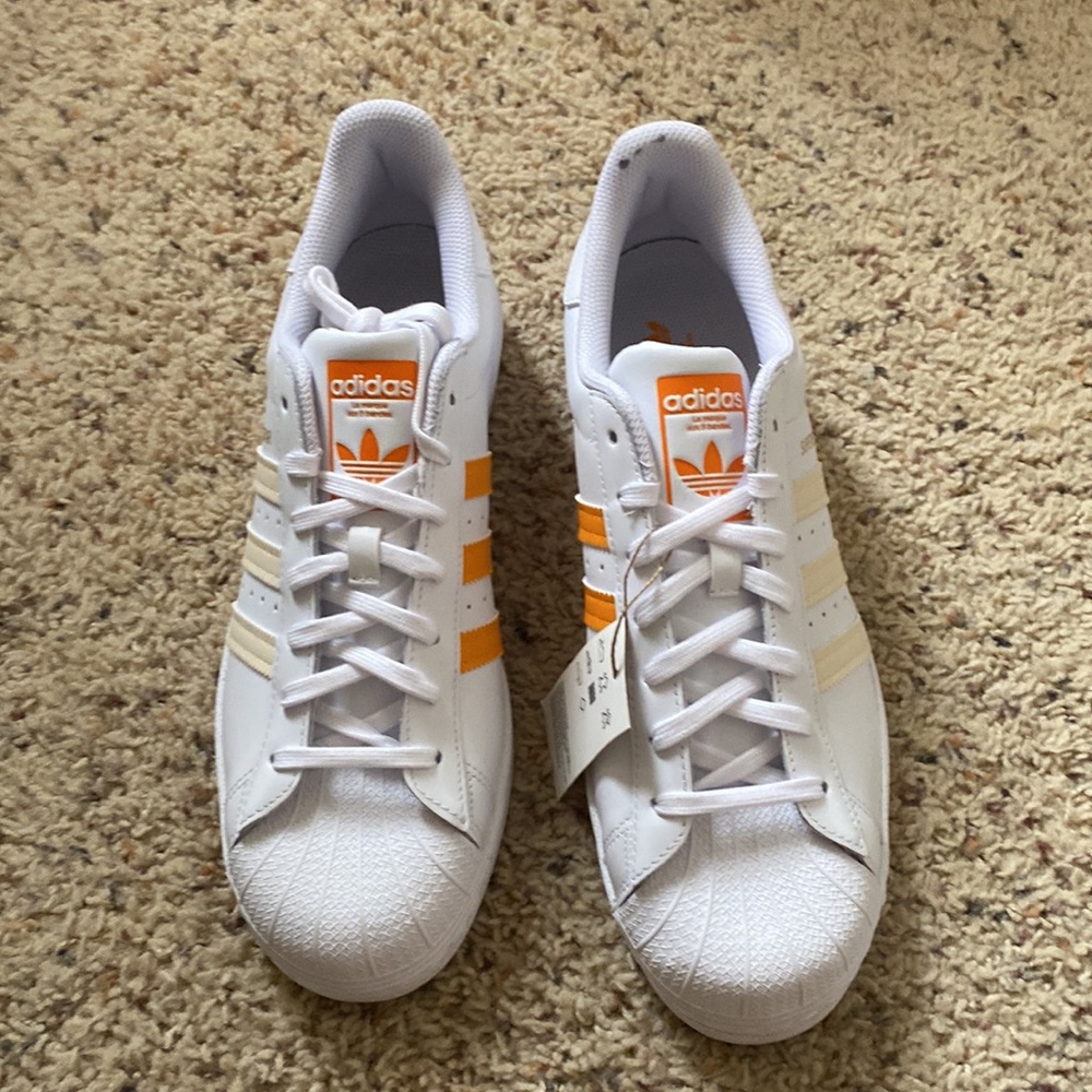 Mens Adidas Superstar Cloud White and Orange size 11.5 - Picture 2 of 6